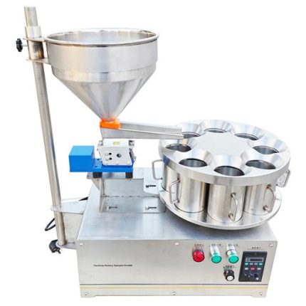 paraugu sadalītājs uz galda