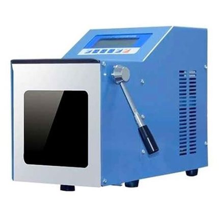 lāpstiņu blenderis